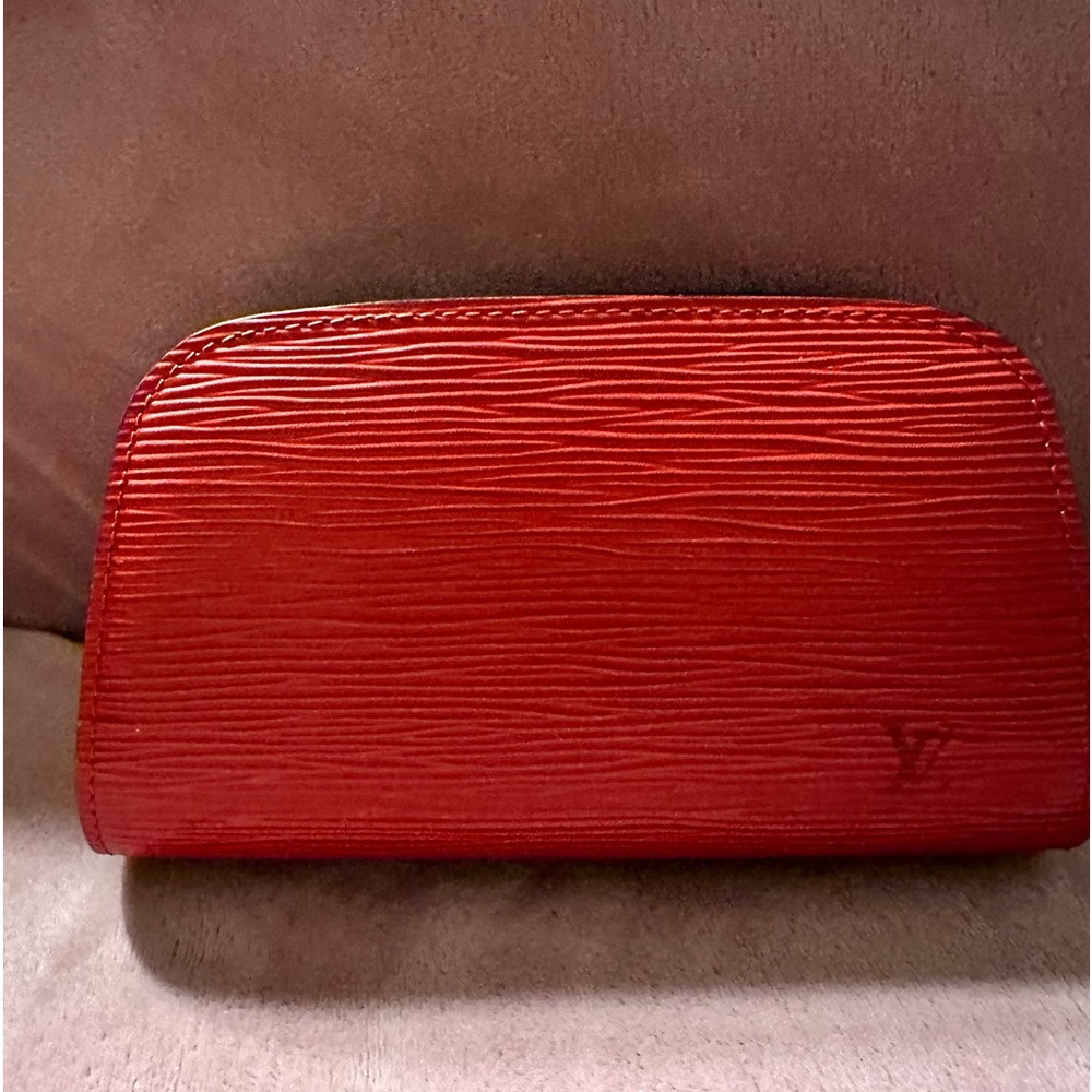Louis Vuitton Epi Dauphine Leather Cosmetics Pouch Purse - LV Authentic Red Epi - Picture 12 of 17